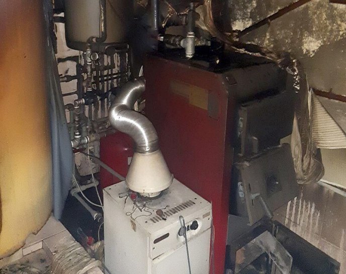 Пожежа на Мукачівщині: опубліковано фото – 04