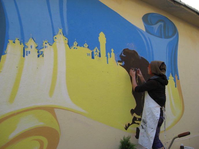 Ужгородські художники по-патріотичному розмалювали Пасаж (ФОТОФАКТ) – 07 Ужгородські художники по-патріотичному розмалювали Пасаж (ФОТОФАКТ) – 07