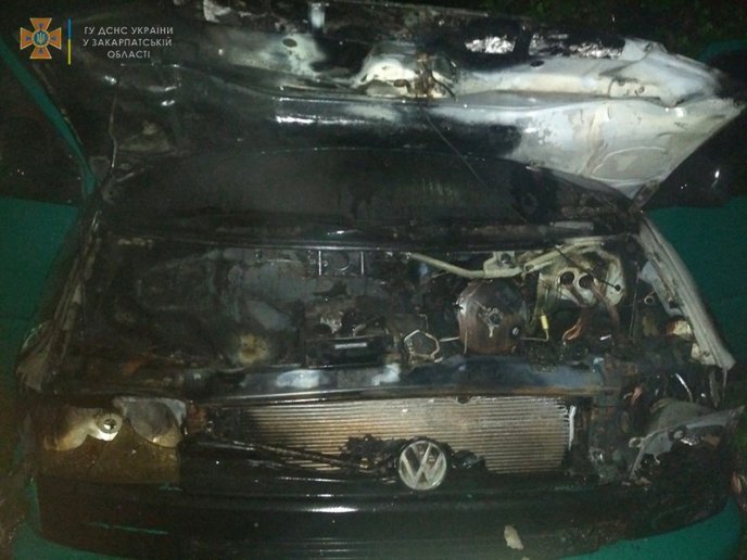 Рятувальники розповіли про нічний випадок у Міжгір’ї – 03