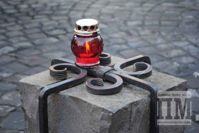 Мукачівці вшанували пам’ять загиблих воїнів-інтернаціоналістів (ФОТОРЕПОРТАЖ) – 05