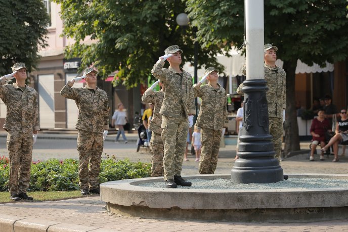 У Мукачеві відзначили День Державного Прапора та 28-у річницю незалежності України – 02