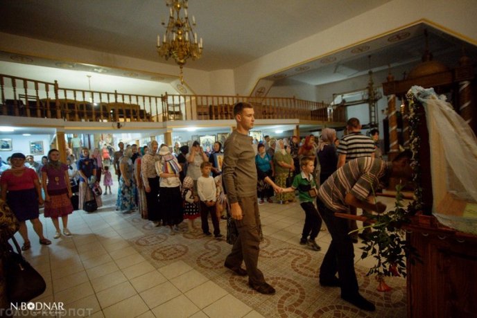 На Закарпатті віряни пройшли 30 кілометрів хресної дороги  – 17