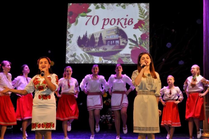 Мукачівський аграрний коледж святкує ювілей. Екс-міністр освіти та науки особисто приїхав привітати виш – 07 Мукачівський аграрний коледж святкує ювілей. Екс-міністр освіти та науки особисто приїхав привітати виш – 07