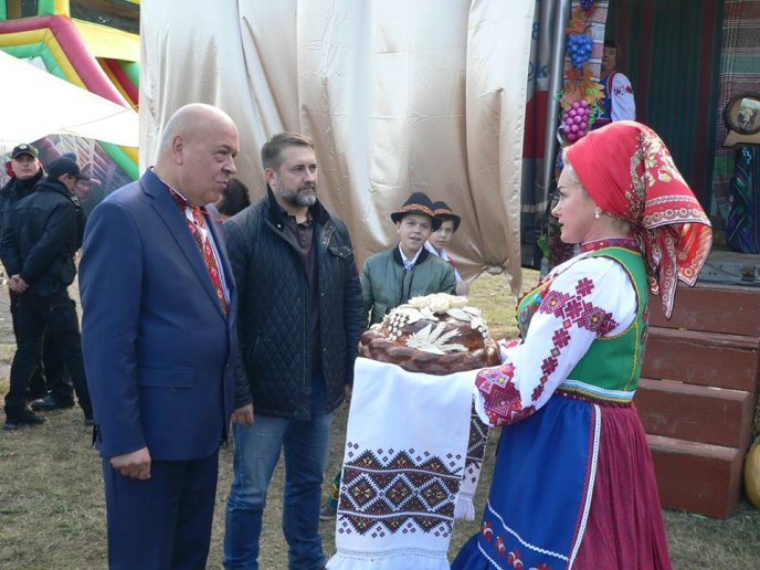 На Мукачівщині стартував фестиваль вина "Бобовищенське гроно" – 11