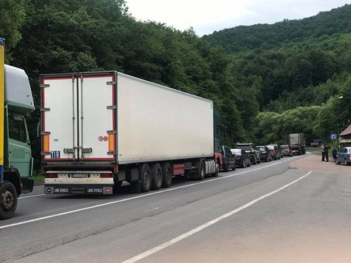 На трасі "Київ-Чоп" трапилася ДТП – 04 На трасі "Київ-Чоп" трапилася ДТП – 04