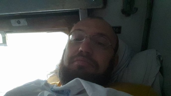 Депутат Верховної ради проїхався у плацкарті потягу Ужгород – Київ: його враження – 01 Депутат Верховної ради проїхався у плацкарті потягу Ужгород – Київ: його враження – 01