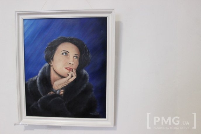 У замку "Паланок" відкрили виставку робіт художнього об’єднання "Райдуга" – 03