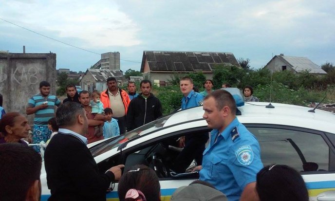 У мікрорайоні Радванка лікарка швидкої допомоги не хотіла оглянути однорічну дитину – 04