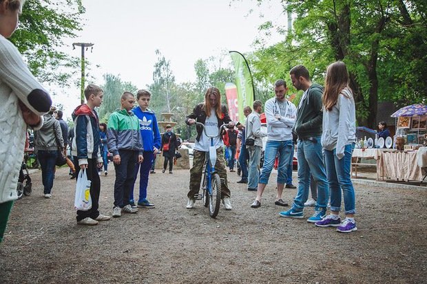 Ужгородці та гості міста відпочивають на новому для обласного центру фестивалі "МАЙся Фест" (ФОТО) – 12