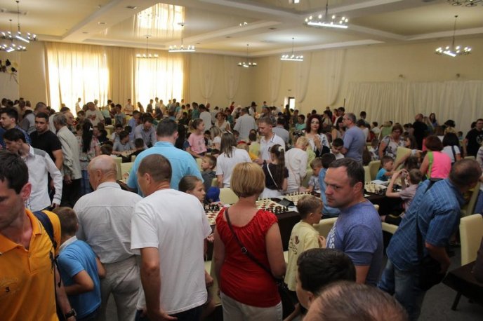 У Мукачеві розпочався міжнародний шаховий турнір – 12