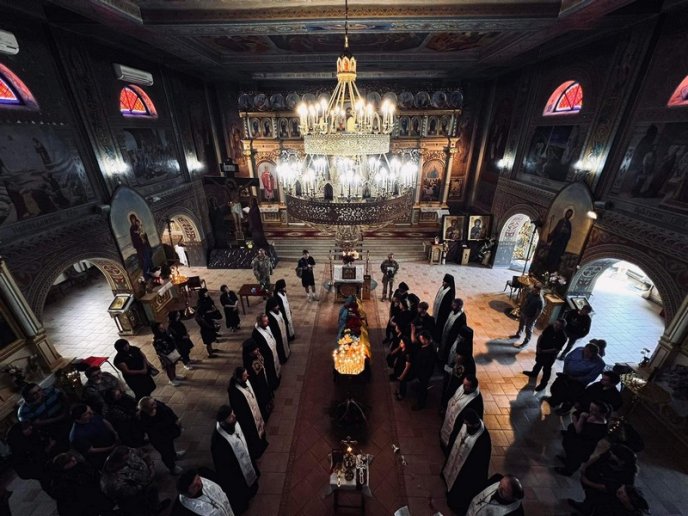 В Мукачеві попрощалися з полеглим на війні Героєм  – 05