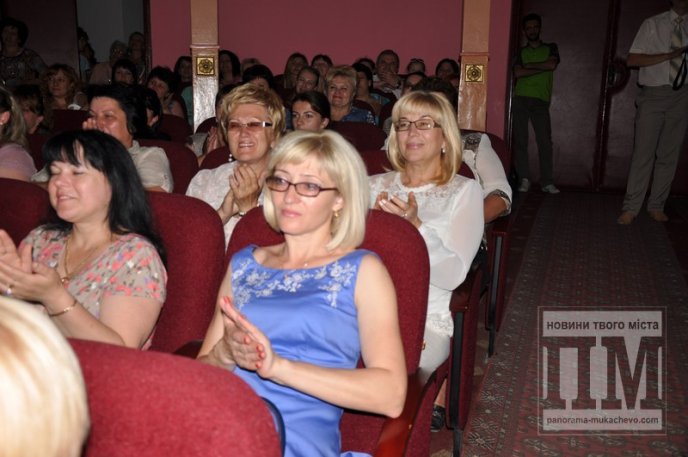 У Мукачеві вітали лікарів з їх професійним святом (ФОТО) – 12