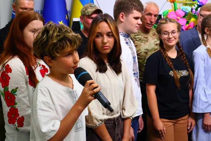 Коли мистецтво об’єднує: історія створення телепередач «КОЛО НЕЗЛАМНИХ» – 02