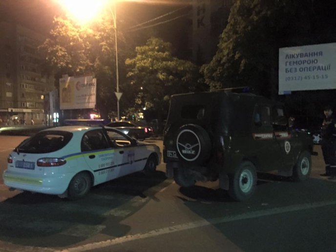 В Ужгороді замінували 16-поверхівку? – 03 В Ужгороді замінували 16-поверхівку? – 03