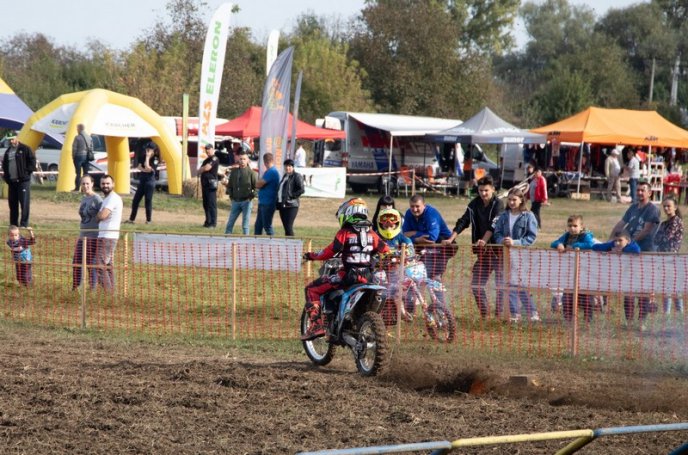В Ужгороді проходить Кубок України з мотокросу – 13 В Ужгороді проходить Кубок України з мотокросу – 13