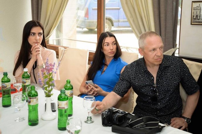 Роль громадських організацій в консолідації українського суспільства обговорювали в Мукачеві – 65