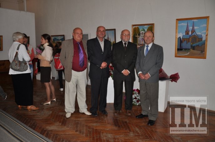 У Мукачеві відкрилась персональна виставка робіт Іллі Бровдія (ФОТО) – 10