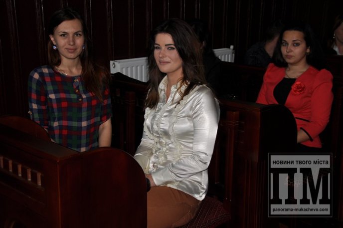 У Мукачеві нагородили лауреатів конкурсу "Шукаємо молоді педагогічні таланти" (ФОТО) – 01