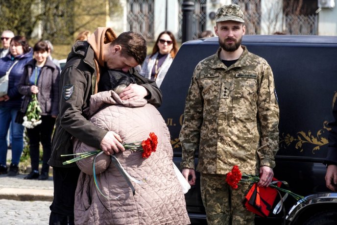 В Ужгороді поховали 29-річного воїна, який загинув у Донецькій області – 04