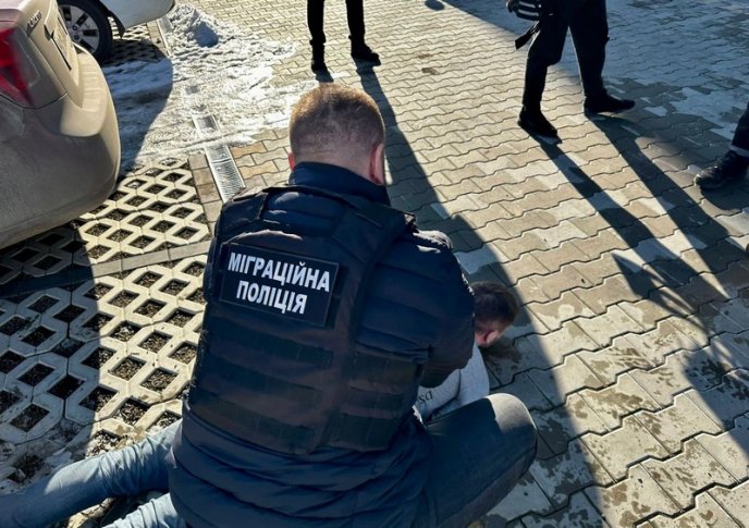 На Закарпатті затримали організатора та 5 членів злочинної групи – 04 На Закарпатті затримали організатора та 5 членів злочинної групи – 04