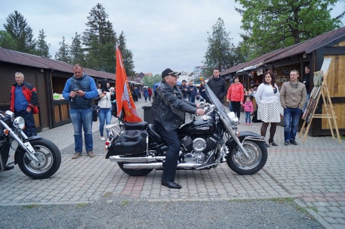 Гастрономічний рекорд Закарпаття встановили на фестивалі «Огинь і мнясо» – 01