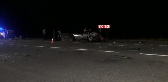 Аварія біля Зняцева: з’явились фото з місця ДТП – 03