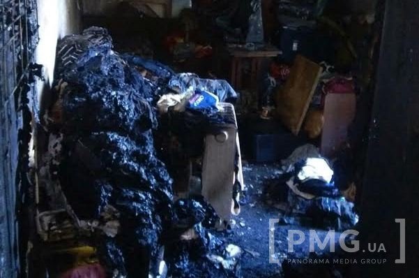 По вулиці Берегівській у Мукачеві зранку горіла квартира – 01