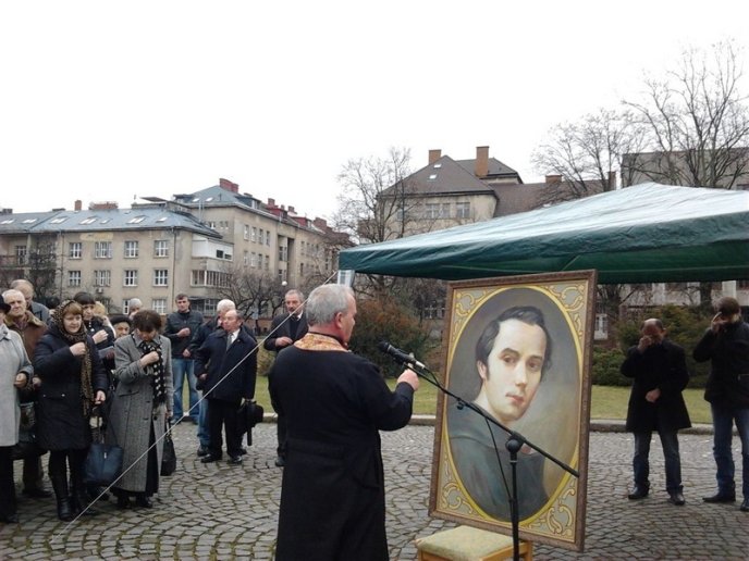 В Ужгороді вшанували пам’ять Тараса Шевченка (ФОТО) – 04
