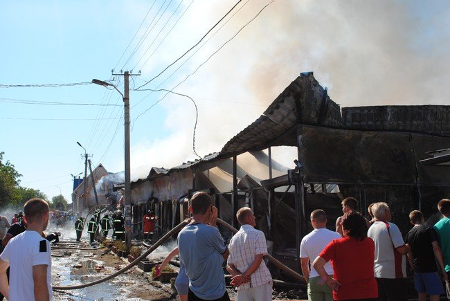 Шокуюча пожежа на логойдівському ринку (ФОТОРЕПОРТАЖ) – 02