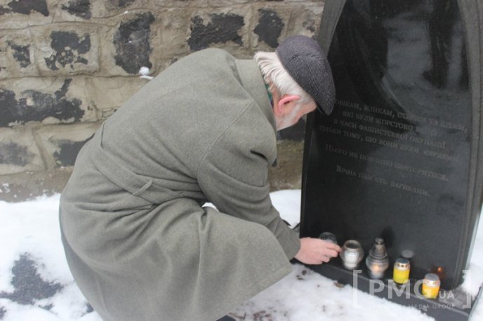 У Мукачеві відбувся пам’ятний захід з нагоди Міжнародного дня Голокосту – 06