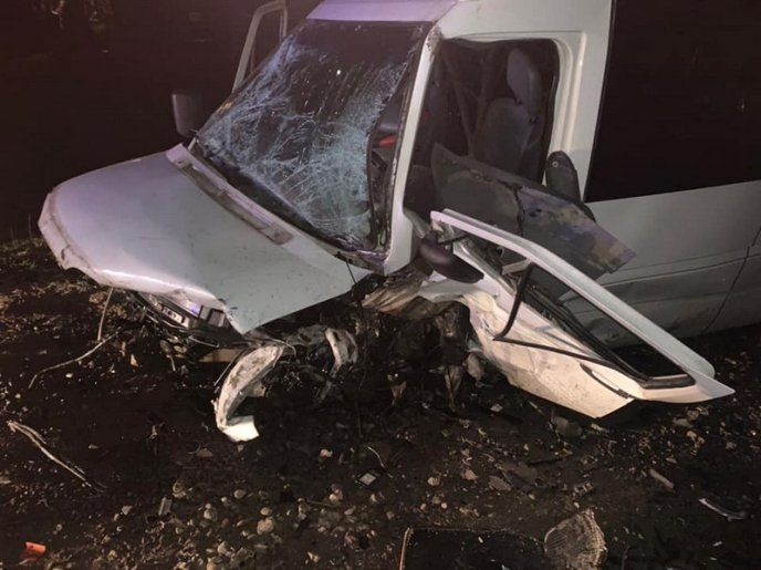 Оприлюднено нові подробиці та фото з місця жахливої аварії в Березинці – 02 Оприлюднено нові подробиці та фото з місця жахливої аварії в Березинці – 02