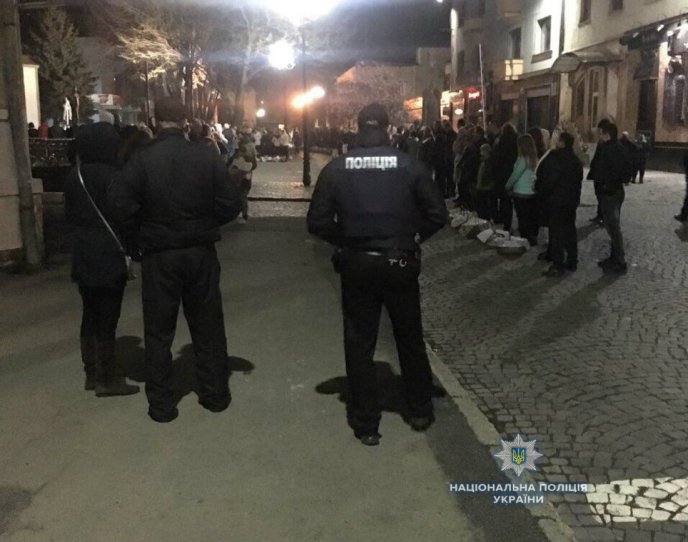 Під час Богослужінь в храмах Закарпаття поліція правопорушень не допустила – 06