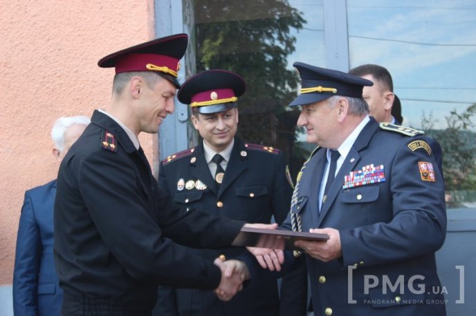 Чеські рятувальники вручили гуманітарну допомогу мукачівським колегам – 16