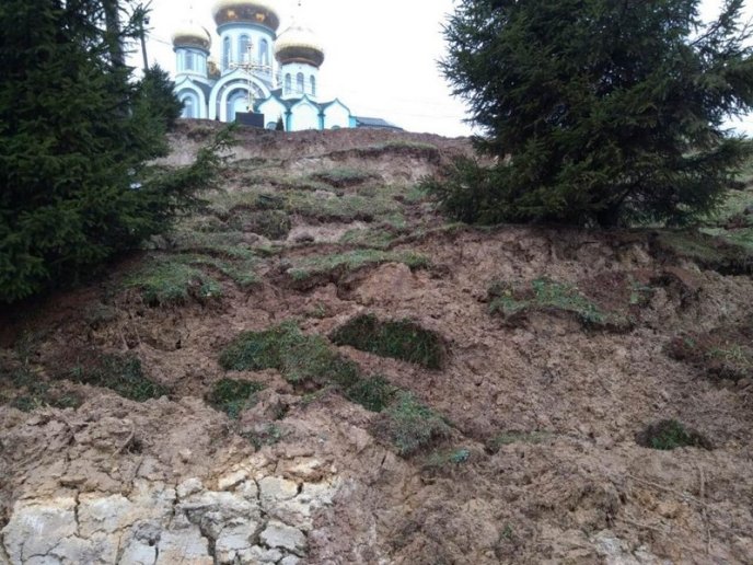 Один із монастирів Мукачева опинився під загрозою – 03