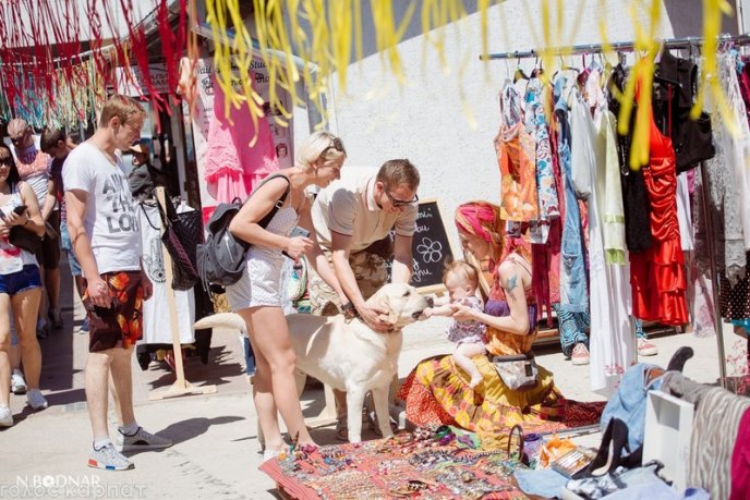 В Ужгороді стартувала "Міська барахолка" – 12