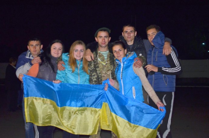 Закарпатських прикордонників зустріли у Чопі подяками за мужність та грамотами за професіоналізм (ФОТО) – 06