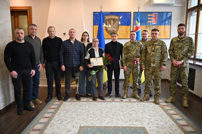 Військовим, ветеранам і волонтерам вручили нагороди