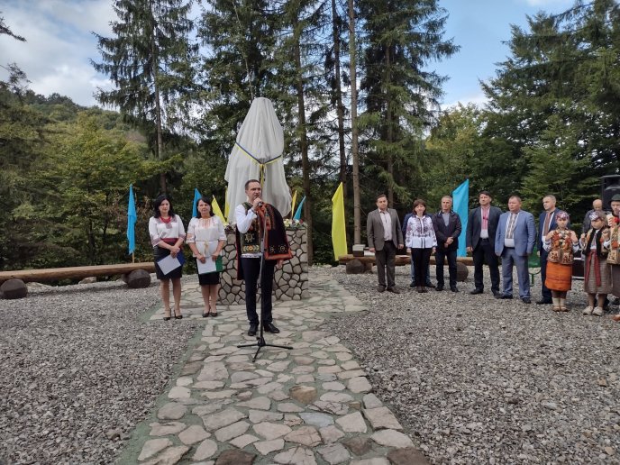 В урочищі Ділок відбулося відкриття пам’ятника вівчарю – 05