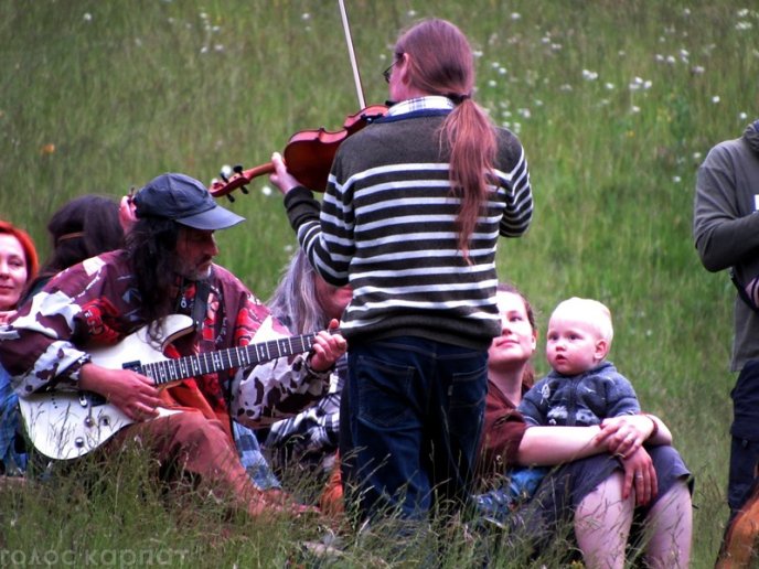 Як на Міжгірщині фестиваль неформалів проходив – 16