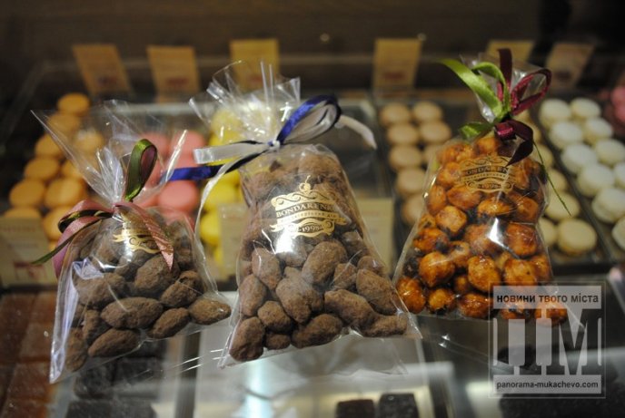 "Кондитерський дім "Bondarenko" до дня святог Валентина виготовив унікальні шоколадні ласощі (ФОТО) – 05