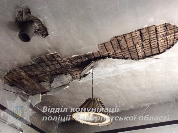 Поліція показала фото з місця вибуху газу у Мукачеві – 03