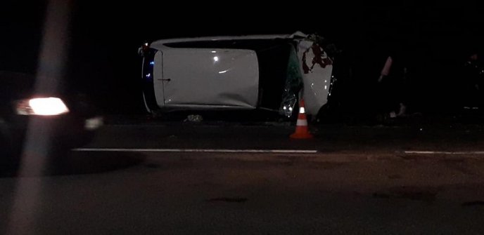 Аварія біля Зняцева: з’явились фото з місця ДТП – 02