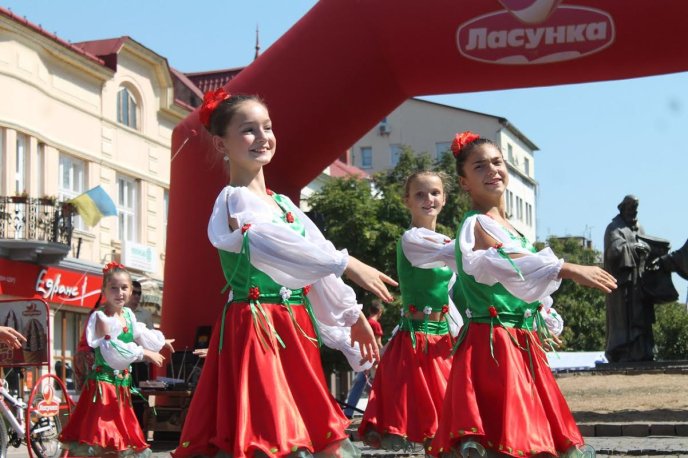 У Мукачеві відбулось родинне свято морозива "Ласунка" – 14