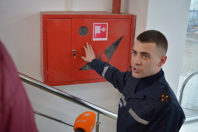 В Ужгороді рятувальники перевіряли один із найбільших торговельно-розважальних комплексів – 06