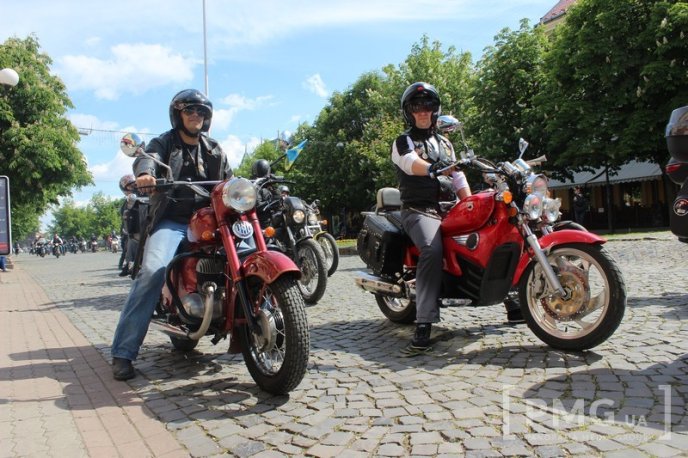 Байкери проїхались вулицями Мукачева – 25
