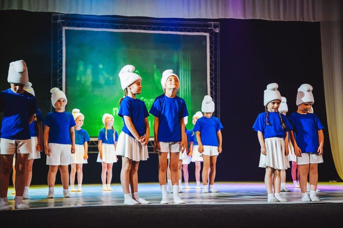 В Ужгороді студія сучасного танцю «Бліц» провела звітний концерт – 05