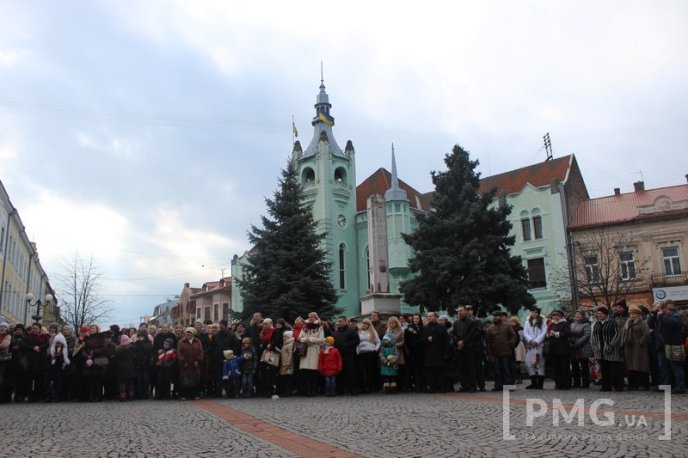 У Мукачеві урочисто відкрили фестиваль "Червене вино – 2016" – 18