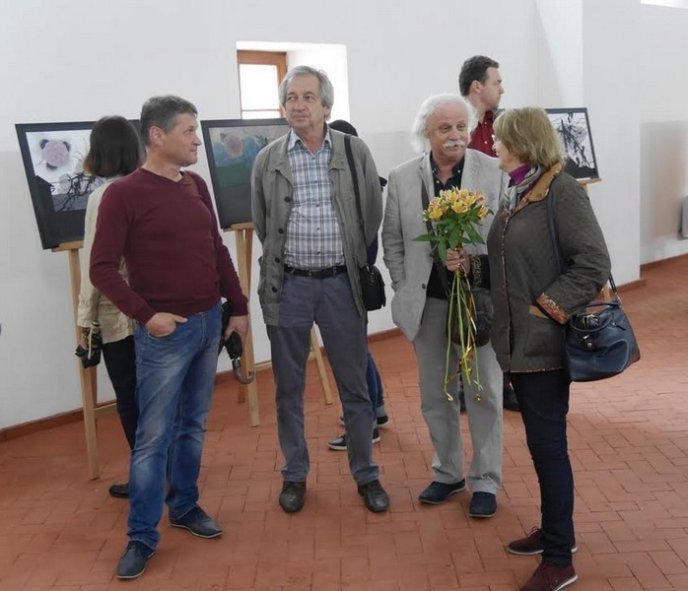 Чотири закарпатські художниці презентували свої роботи – 03