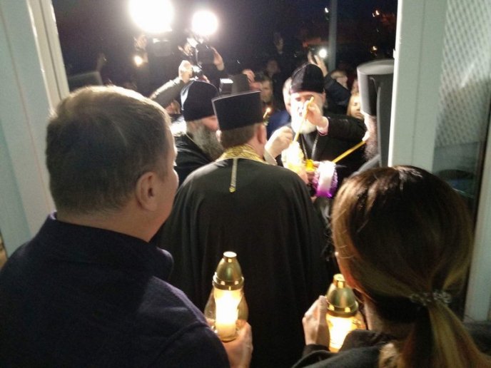 Благодатний вогонь уже на Закарпатті – 02