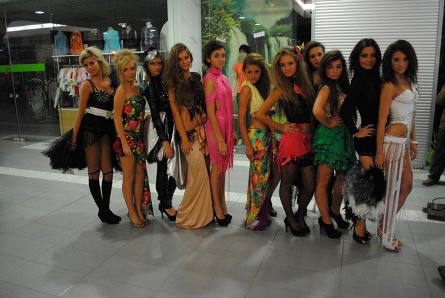 Благодійний показ мод - 2011: все, що залишилось за кадром (ФОТО,ВІДЕО)  – 17